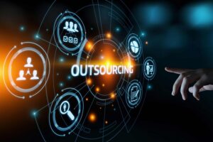 Outsourcing HR